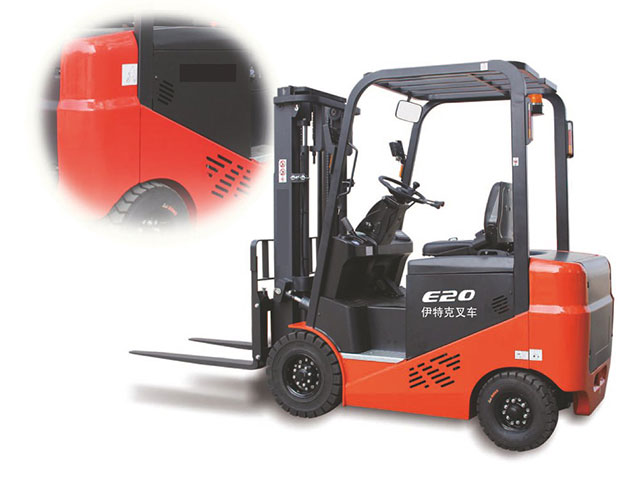 四支點(diǎn)前驅(qū)平衡重電動(dòng)叉車